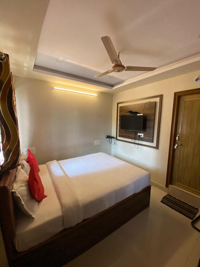 Hotel Renuka Visakhapatnam Exterior photo